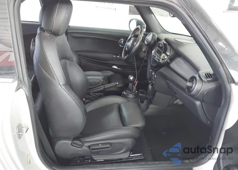 2016 Mini Hardtop Cooper from USA, damaged, VIN WMWXP5C54G2D70820